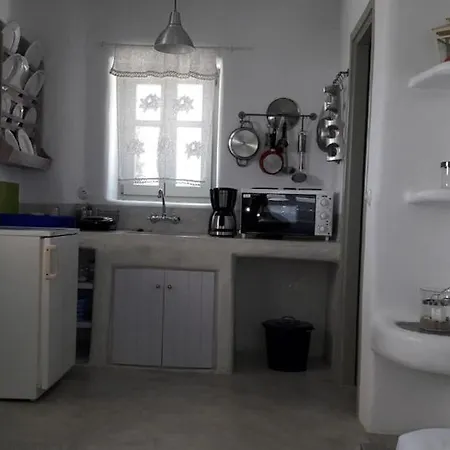 Studio Eleftheria Tatil Evi Isterni (Paros)